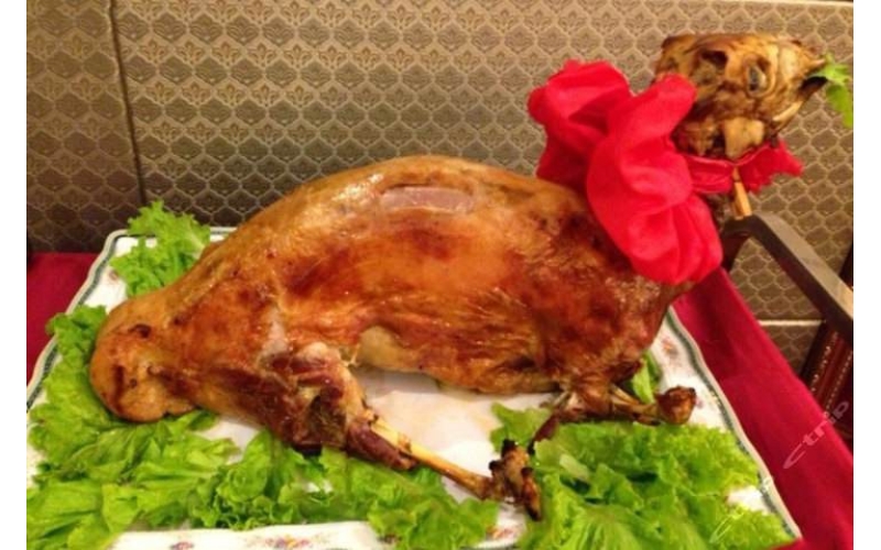 敦煌市餐飲行業(yè)陸續恢復經(jīng)營(yíng)