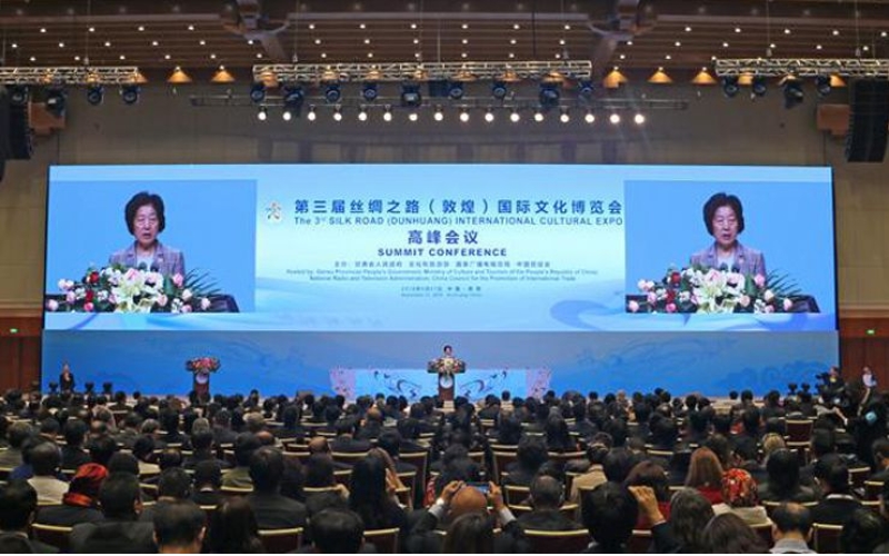 全市農業(yè)農村工作和重大項目建設工作安排部署會(huì )召開(kāi)