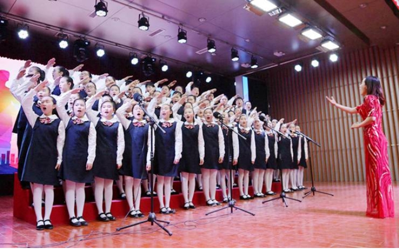 肅北縣舉行慶祝建黨97周年表彰大會(huì )暨紅歌賽